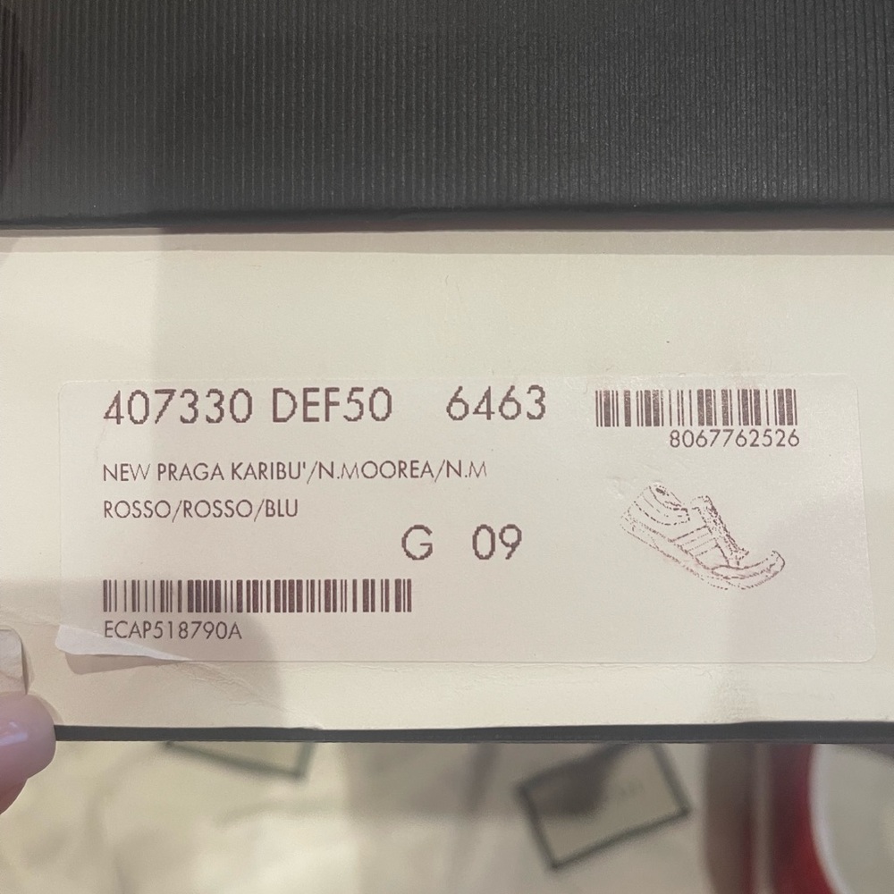 SOLD Gucci Ronnie Low-Top Sneakers in Red Leather Gucci Size 9 US Size 9.5 - Picture 10 of 11
